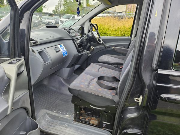 Mercedes-Benz V-Class 2009 349659824