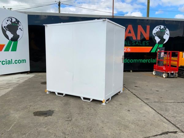 SELF CONTAINED PORTABLE TOILET POD......898J 349669106