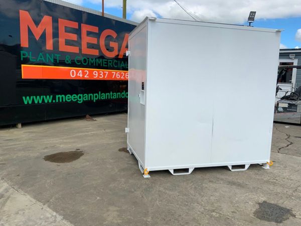 SELF CONTAINED PORTABLE TOILET POD......898J 349669112
