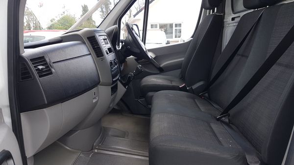 Mercedes-Benz Sprinter LUTONBOX TAIL FIFT VAT INVO 349661832