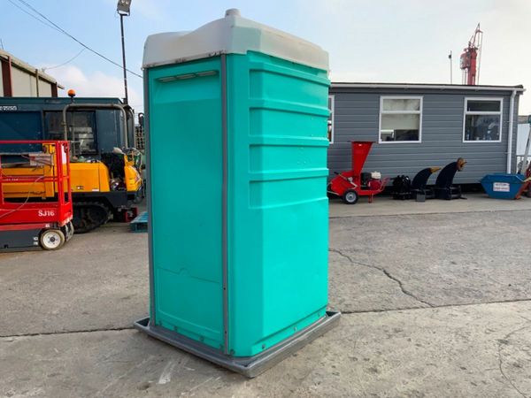 BUILDERS SITE TOILETS / PORTABLE LOO.....646p. 349790465
