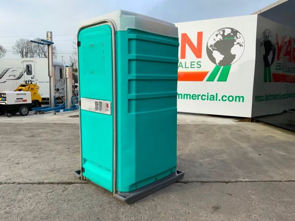BUILDERS SITE TOILETS / PORTABLE LOO.....646p. 349790469