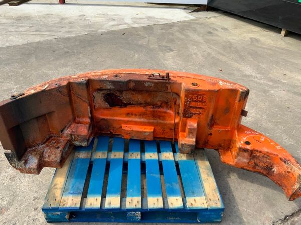 HITACHI EX 60 REAR COUNTER WEIGHT / BALLAST. 349814983