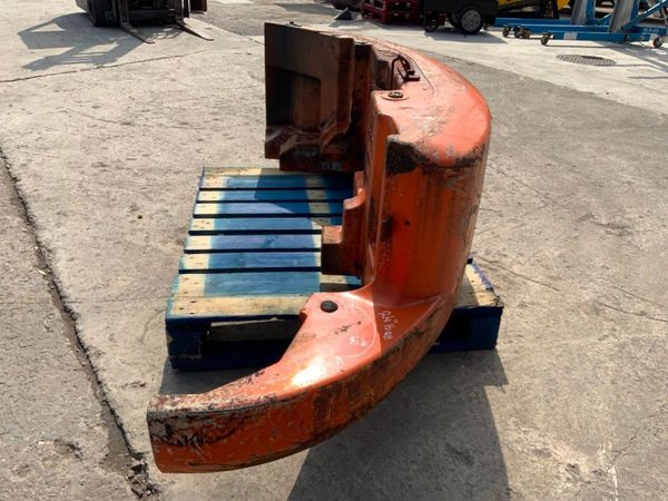 HITACHI EX 60 REAR COUNTER WEIGHT / BALLAST. 349814990