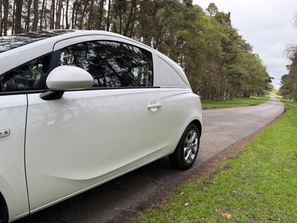 Opel Corsa Diesel Van Low KM 349848889