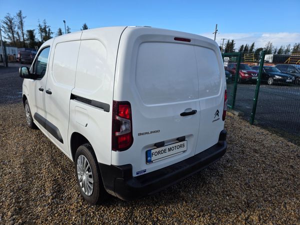 Citroen Berlingo 2020 340145428