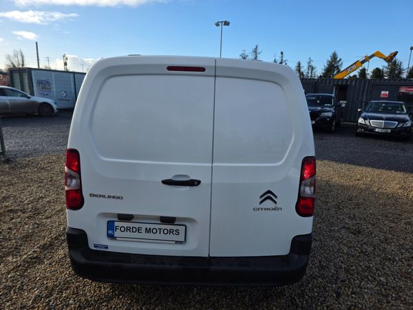 Citroen Berlingo 2020 340145431