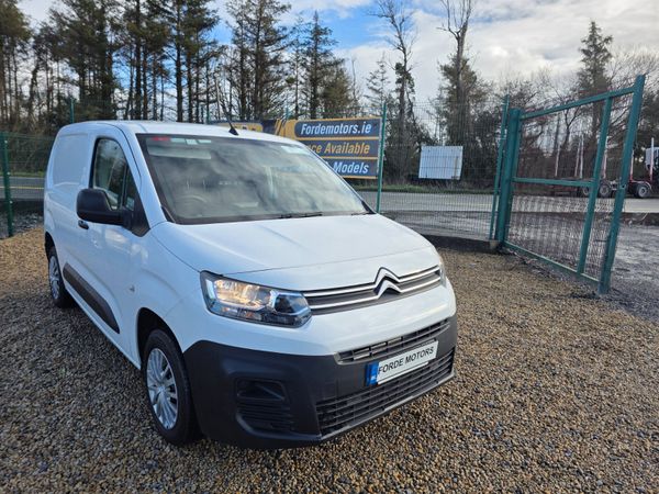 Citroen Berlingo 2020 340145432
