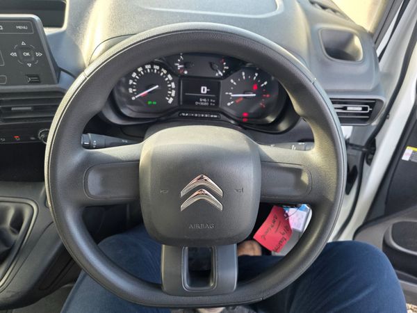Citroen Berlingo 2020 340145433