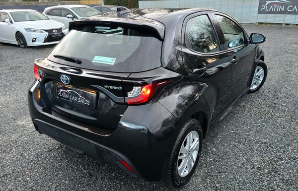 🔥2024 Toyota Yaris Luna 1.5 Petrol Hybrid 340342151