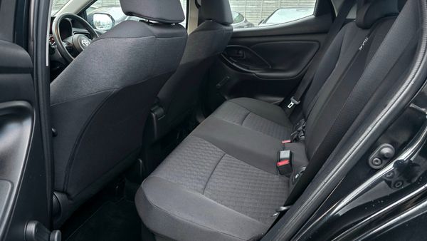 🔥2024 Toyota Yaris Luna 1.5 Petrol Hybrid 340342228