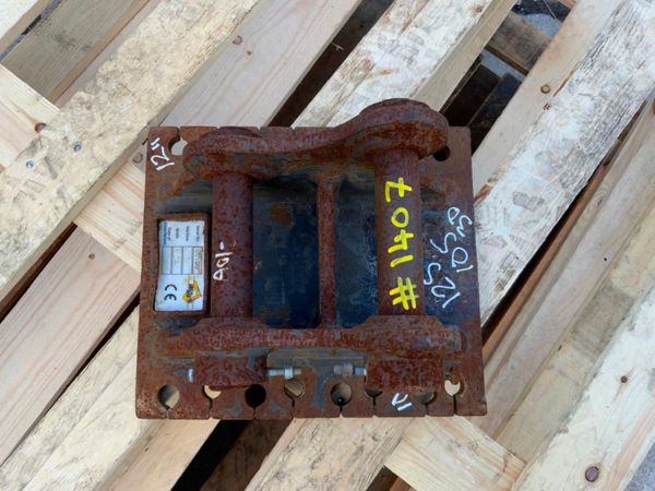 Q/HITCH HAMMER CRADLE....30mm PINS.......1407. 340405768