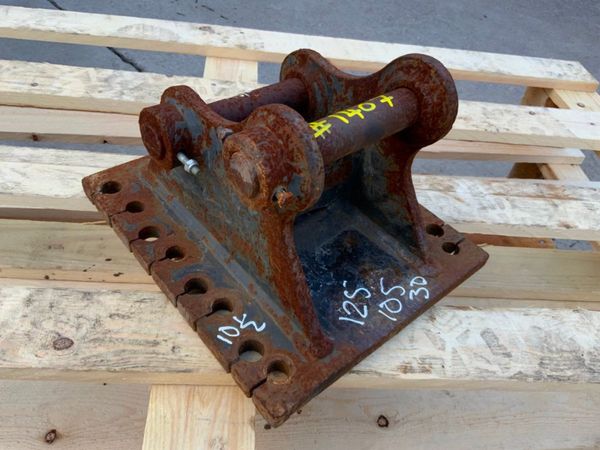 Q/HITCH HAMMER CRADLE....30mm PINS.......1407. 340405774