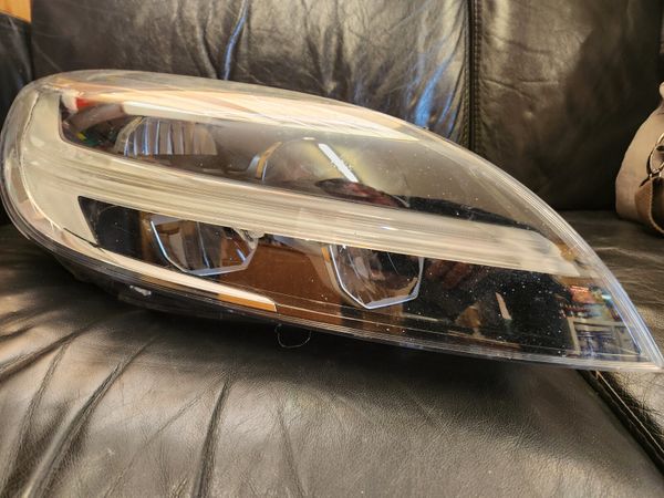 Genuine Volvo V40 front LED headlight RHD 340406132