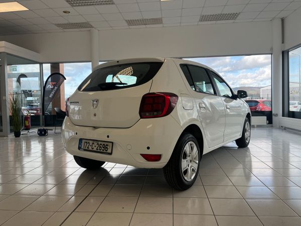Dacia Sandero 2017 1 OWNER . ONLY 80KM'S 340570045