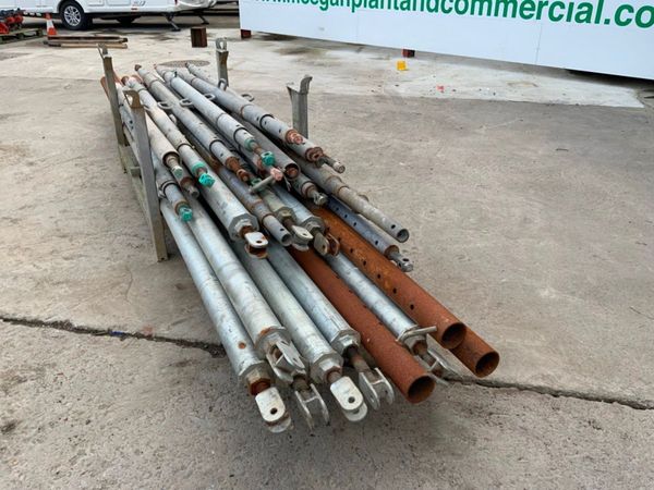PUSH / PULL FORMWORK SUPPORT PROPS......856. 340588199