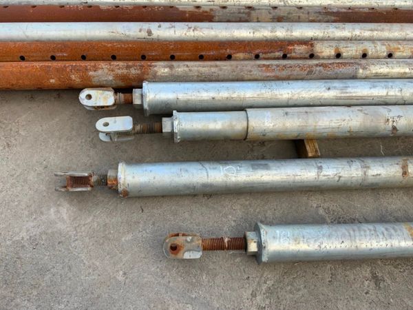 PUSH / PULL FORMWORK SUPPORT PROPS......856. 340588213
