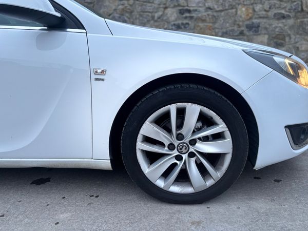 Opel / Vauxhall Insignia 2014 High Specs New Nct 340595809