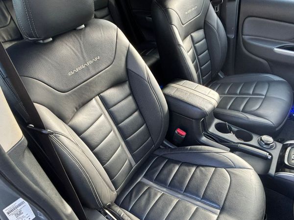 2019 Mitsubishi L200 Barbarian Crewcab 340629408