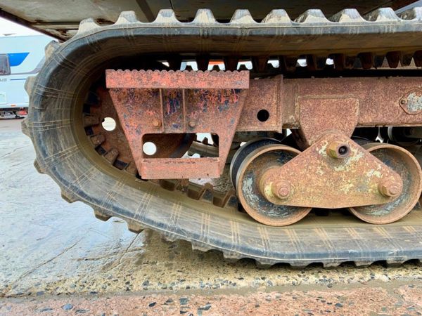 HITACHI EG40r FULLY ROTATING TRACK DUMPER. 340754696