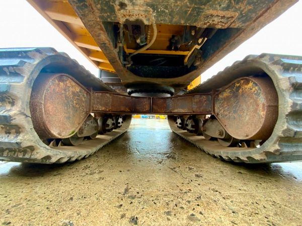 HITACHI EG40r FULLY ROTATING TRACK DUMPER. 340754703