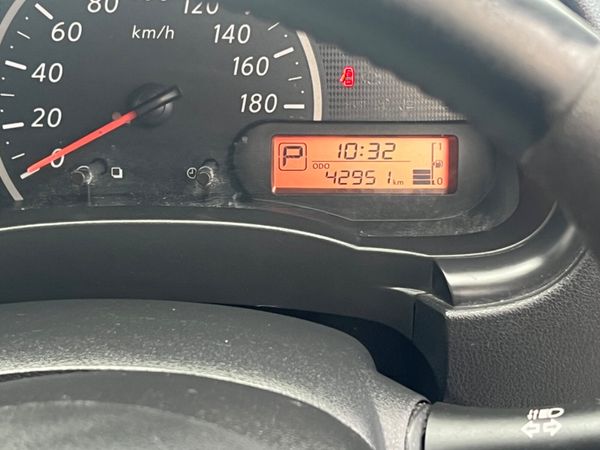 Nissan March **2016 Nismo ** 340819307