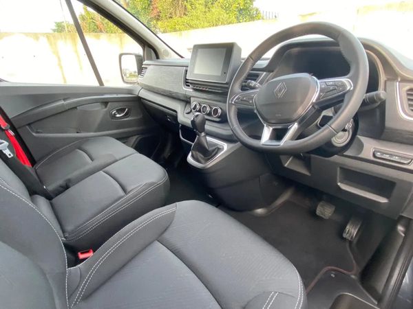 Renault Trafic Red Edition Urban Grey 150/170 HP 340986594