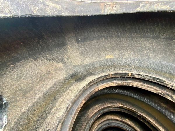 400/80/24 (15.5) TELEPORTER TYRES........1262 341033945