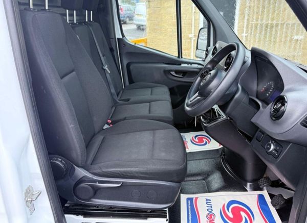 2021 Mercedes Sprinter 341066473