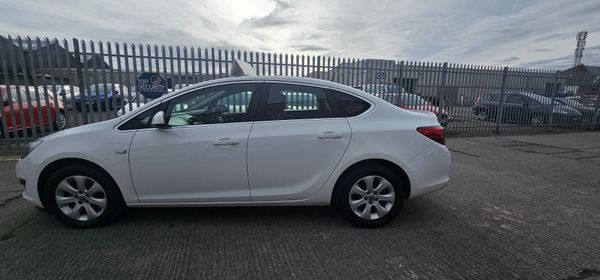 2016 Opel Astra Manual 341084180