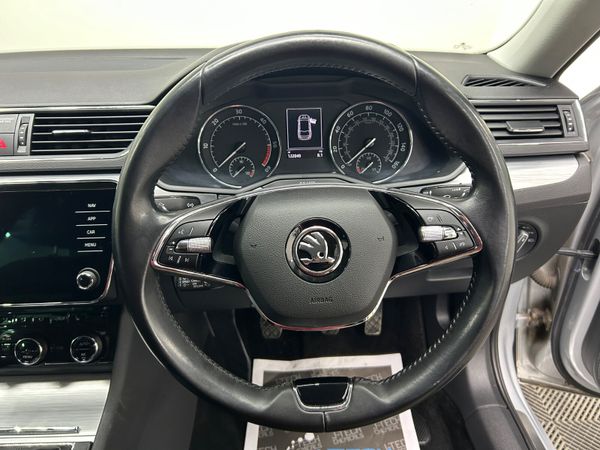 2022 SKODA SUPERB SE TECH TDI 150 *LEATHER, XENONS 341201571