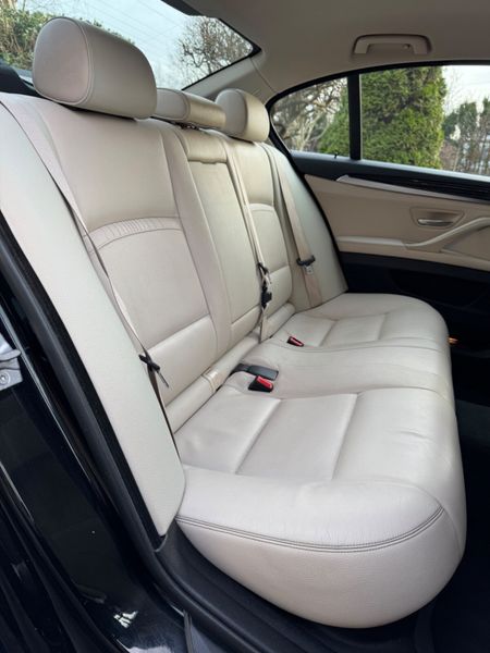 Excellent Condition High Spec 161 BMW 520d! 341307945