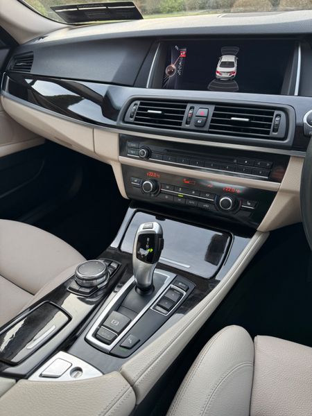 Excellent Condition High Spec 161 BMW 520d! 341307950