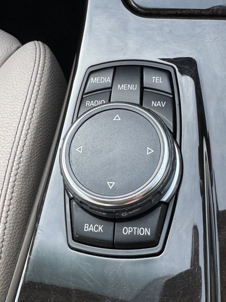 Excellent Condition High Spec 161 BMW 520d! 341307953