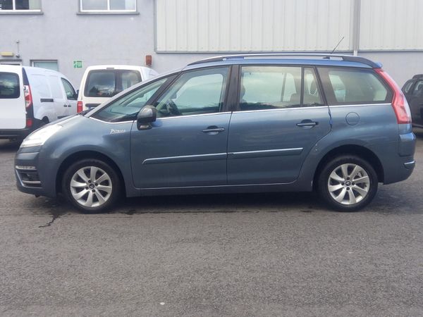 Citroen C4 Picasso 2011 7 seats 341328057