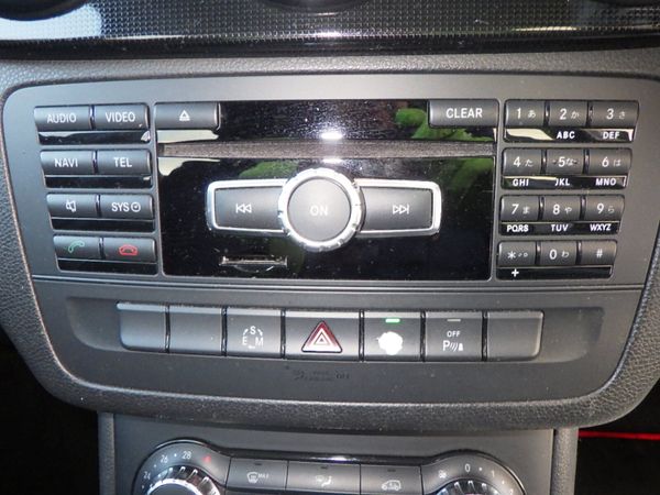 2014 Mercedes B Class B180 341372335