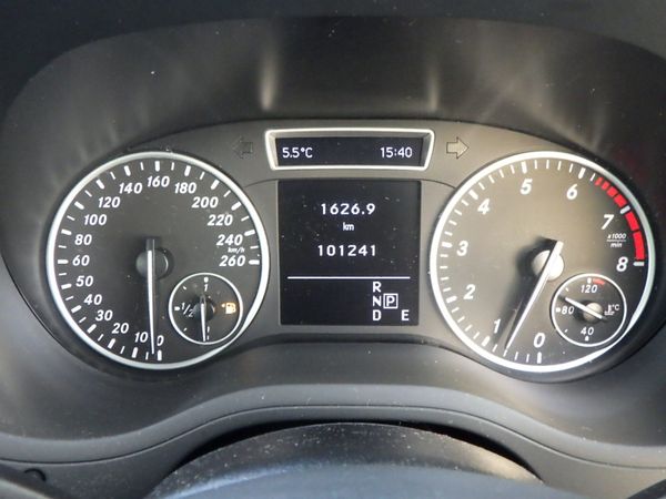 2014 Mercedes B Class B180 341372333