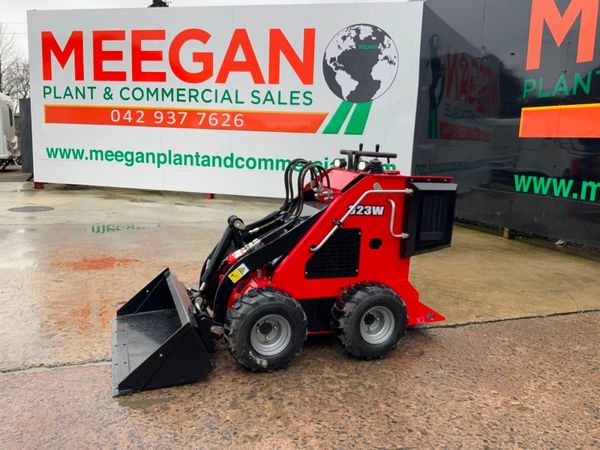 WHEELED SKID STEER COMPACT LOADER.....106w. 341409768