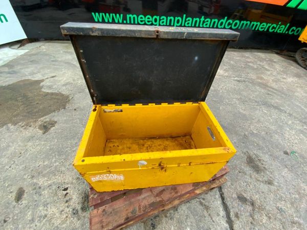 VAN VAULT / TOOL STORAGE BOX.......1246 341592004