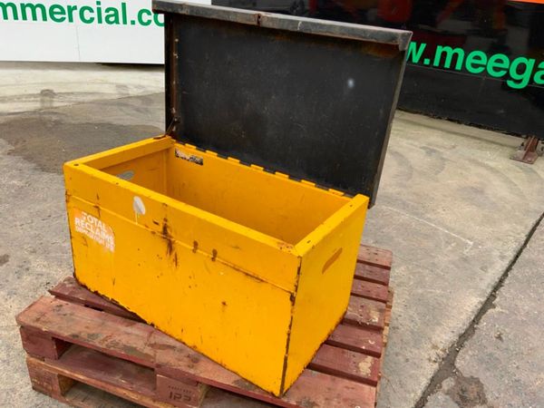 VAN VAULT / TOOL STORAGE BOX.......1246 341592007