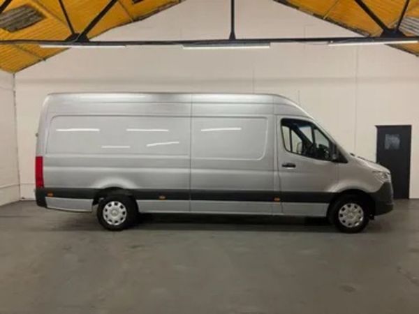 2021Mercedes-Benz Sprinter2.0 315 CDI Premium RWD 341722438