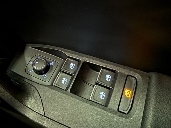 22 Seat Leon 1.4 E-Hybrid FR Auto  Estate 341746022