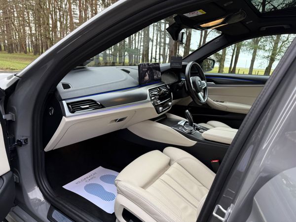 BMW 520 Diesel M Sport Fully Loaded 341857099