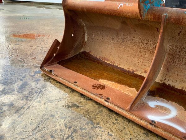 72" GRADING BUCKET......65mm PINS........201. 341897530