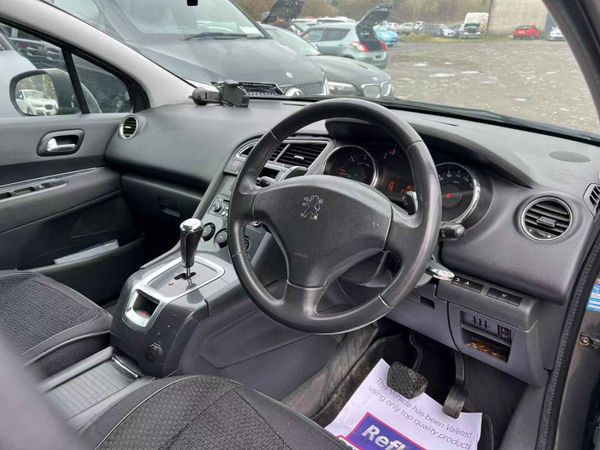 12 Peugeot 5008 1.6HDI 7 Seats 342211455