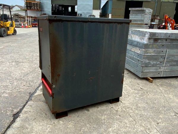ARMORGARD TOOL STORAGE CHEST......1238. 342224125
