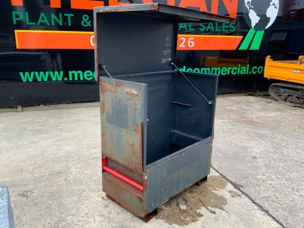 ARMORGARD TOOL STORAGE CHEST......1238. 342224122