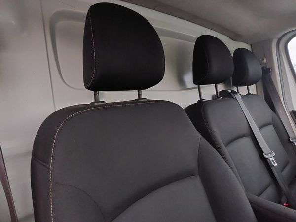 Renault Trafic 192 LWB Price includes Vat 342376465