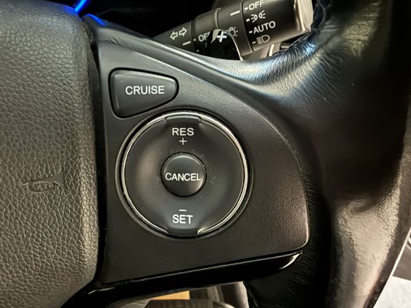 2015 Honda Vezel(HRV)1.5 hybrid auto,60k Miles 342449357