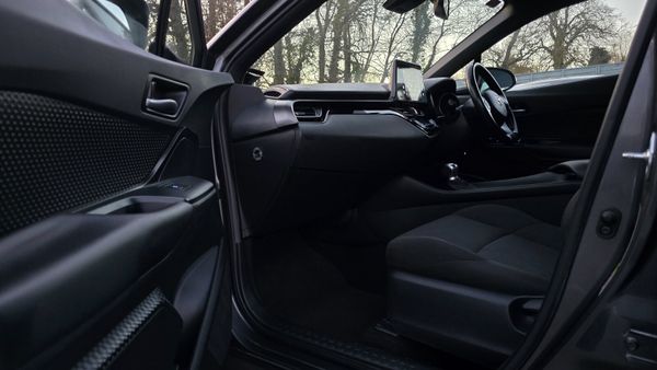 🔥2019 Toyota C-HR 1.8 Hybrid Luna Auto 342675614